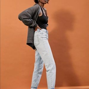 BDG High Rise Mom Jean - Size 27